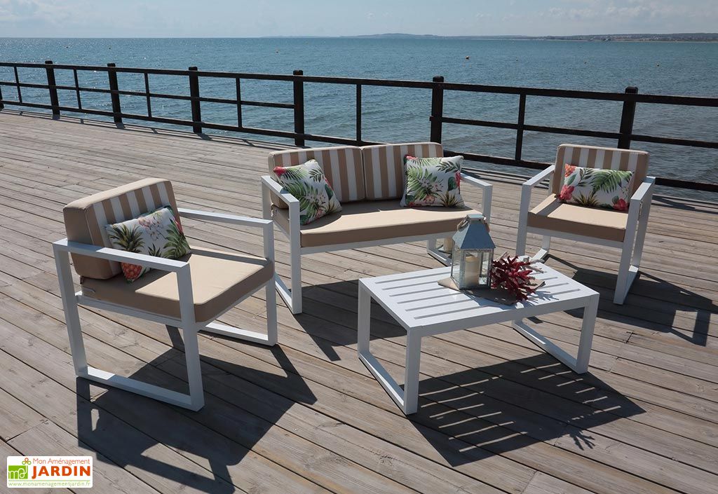 Salon de jardin en aluminium  1 canapé, 2 fauteuils et 1 table basse