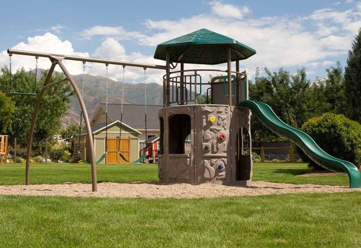 Aire de Jeux Adventure Tower : Toboggan + Portique + Escalade + Cabane