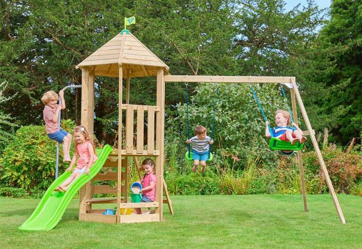 Aire de jeux en bois : balançoires, toboggan et bac à sable – TP Castlewood