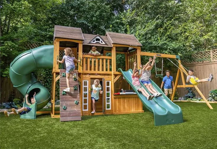 Aire de jeux en bois d’épicéa traité portique et 3 toboggans – Bolzo