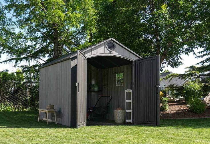 Abri de jardin en résine effet bois Lifetime – 7,11 m²