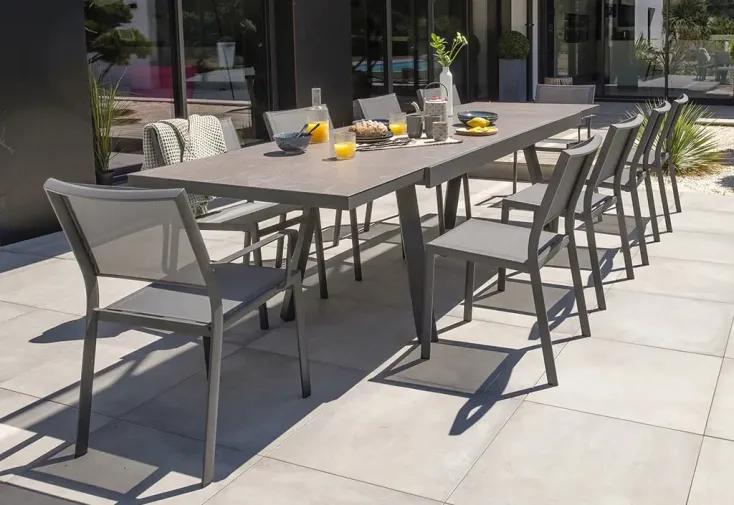 Ensemble repas de jardin 10 places en aluminium – Stockholm