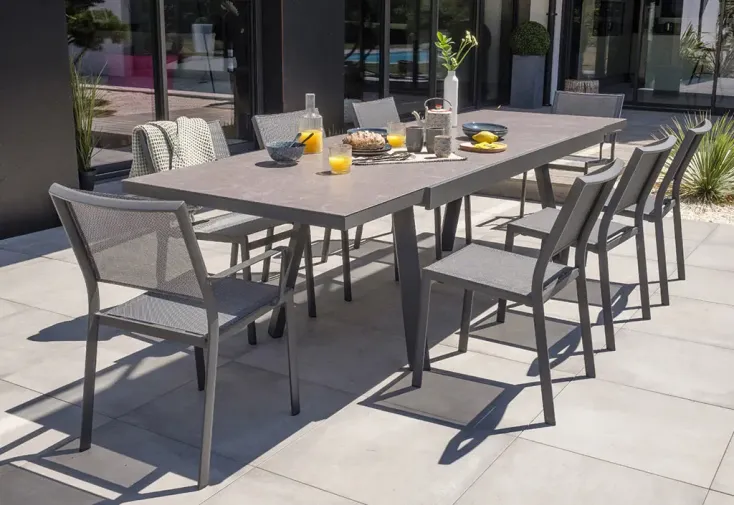 Ensemble repas de jardin 8 places en aluminium – Stockholm