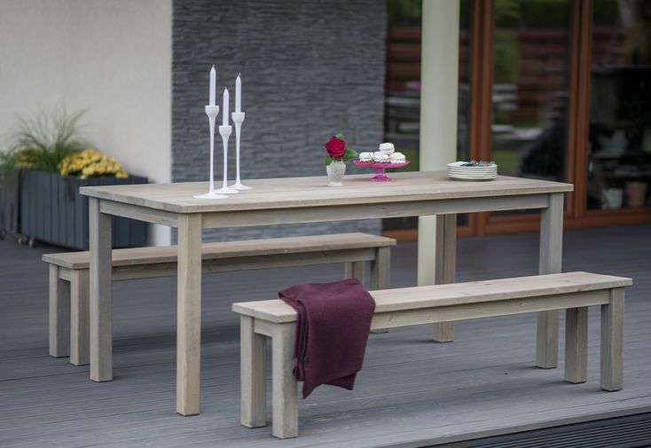 Table de jardin en bois huilé 178 cm + 2 bancs – Liepaja