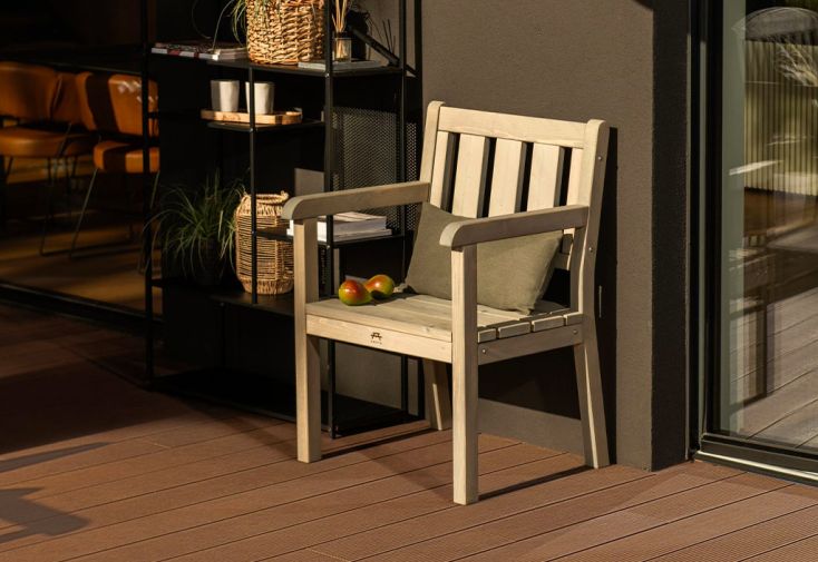 Fauteuil de jardin en bois traité - Ungurs droit