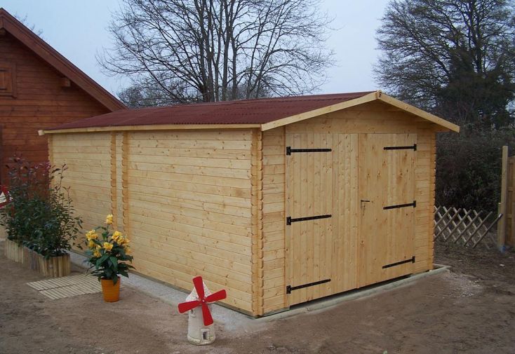 Garage en Bois d’Épicéa Brut 20 m²