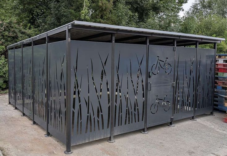 Abri à vélos pour collectivités en acier 5 x 5 m – 32 vélos