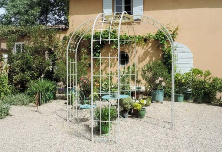 Gloriette arches de jardin en métal Louis Moulin – 240 x 240 x 250 cm