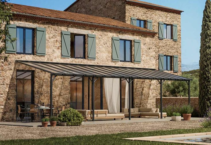 Pergola adossée en aluminium et polycarbonate Harmonie – 30 m²