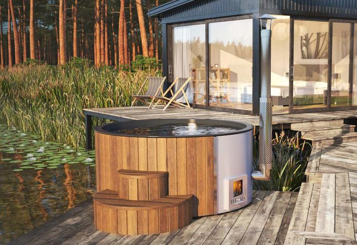 Spa d’extérieur en bois avec poêle intégré 6 places Delux Tub 220