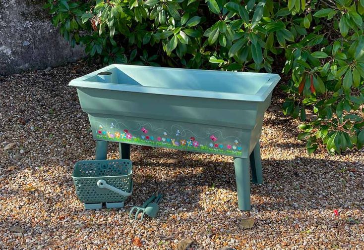 Jardinière pour enfant 40 L + panier de récolte et outils