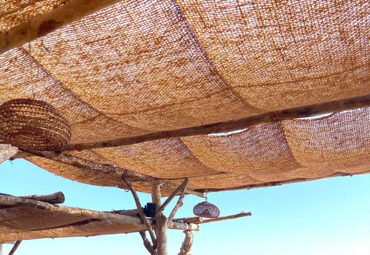 Toile de coco ombrage pour pergola traverses espacées (fibres denses)