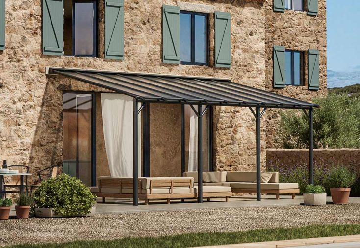 Pergola adossée en aluminium et polycarbonate Harmonie – 17 m²