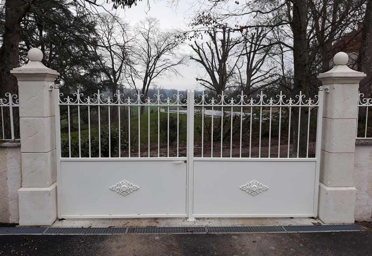 Piliers de portail en pierre reconstituée Provençal – 44 x 44 x 255 cm