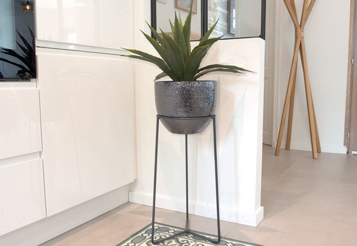 Porte-plantes en acier époxy anthracite - Ø 27 x 58 cm