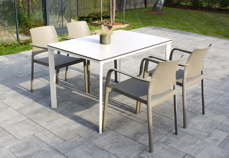 Salon de jardin : 1 table aluminium 120 x 80 cm + 4 fauteuils – Dock