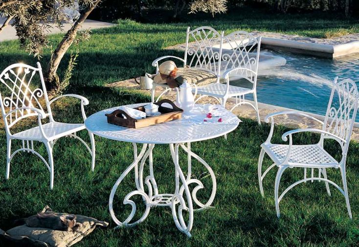 Salon de Jardin en Aluminium Puerto : 1 Table + 4 Fauteuils