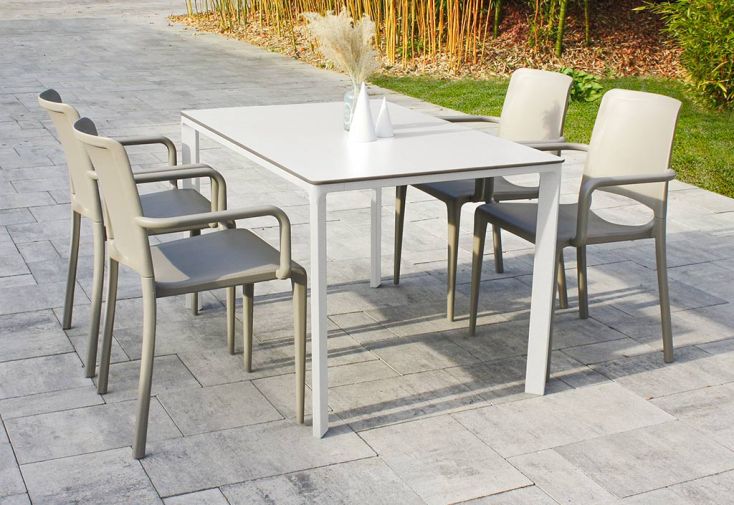Salon de jardin : 1 table aluminium 120 x 80 cm + 4 fauteuils – Hall