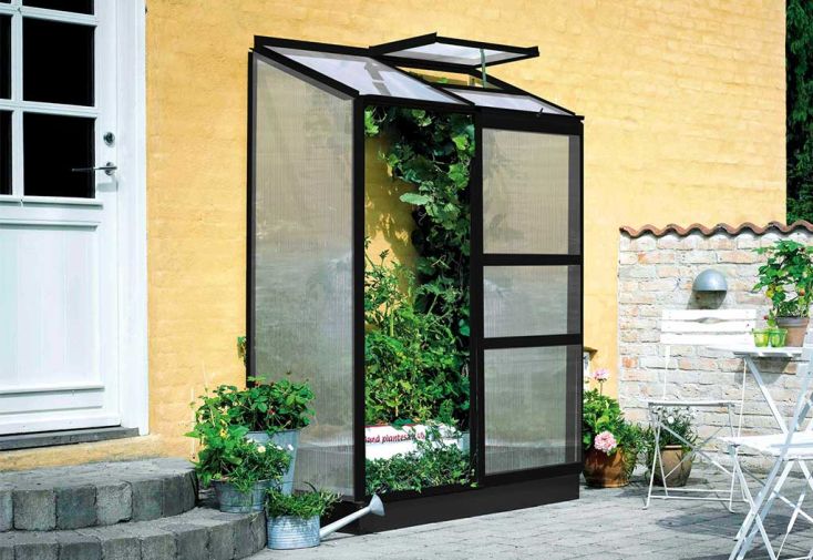 Serre de jardin adossée en polycarbonate Atlan 2 – 0,9 m²