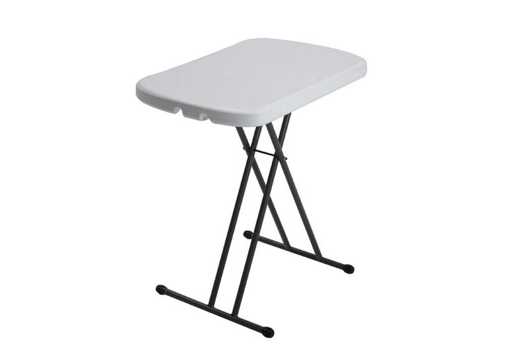 Table pliante ajustable en hauteur en acier et PEHD 65 x 45 cm