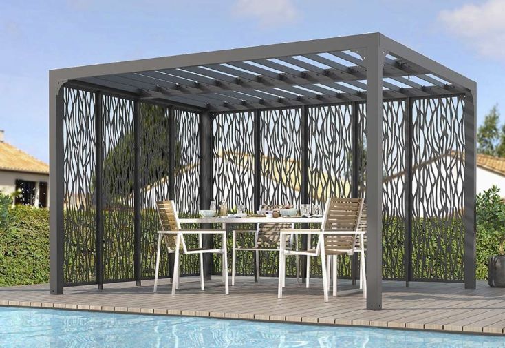 Pergola bioclimatique autoportée lames orientables 11 m² + brise-vue 2 faces