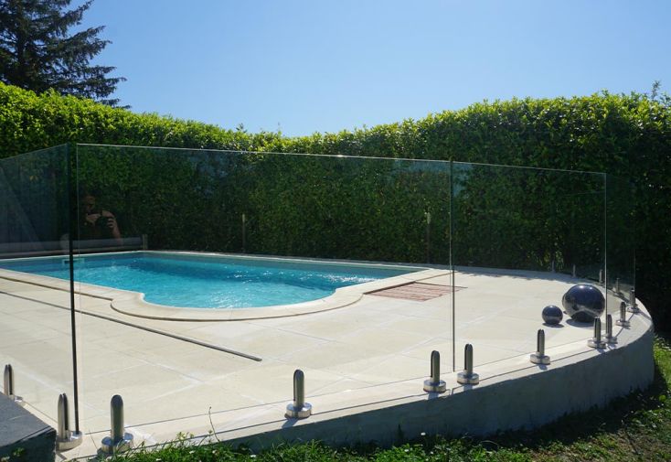 Barrière de piscine en verre et inox – 1 m linéaire