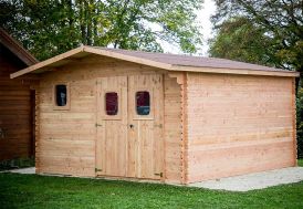 Abri de jardin en bois sur une dalle de béton