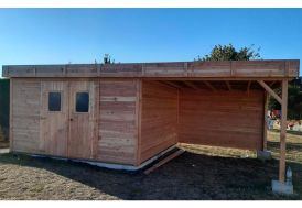 Abri de jardin en bois douglas 28 mm toit plat avec auvent - Dinan 17 m²