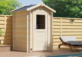 abri de jardin en bois d'épicéa sur terrasse avec piscine