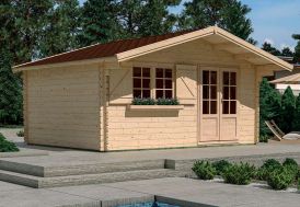 vue globale de l'abri de jardin en bois d'épicéa brut dans un jardin