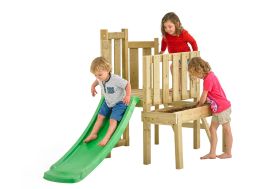 Aire de jeux d'extérieur en bois avec toboggan