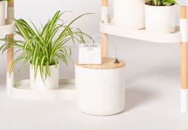 Arrosage goutte à goutte automatique avec réservoir 12 plantes CitySens blanc