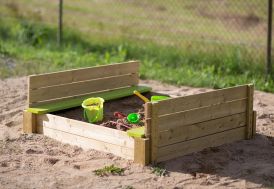 Spielwerk Bac à Sable en Bois d'épicéa Merle 130x143cm Aire de Jeux cabane  Protection UV Jeu pour Enfants extérieur Jardin : : Jeux et Jouets