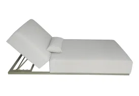 Bain de soleil en aluminium avec coussins
