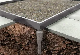 Embase pour serre jardin adossée Atlan 2 Halls Noir