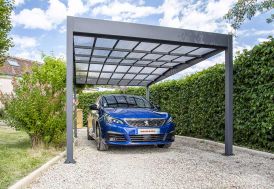 Carport en Aluminium et Polycarbonate Trigano Libeccio 15 m² avec Voiture