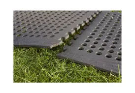 Tapis drainant extérieur en dalles caillebotis emboîtables 120 cm Mottez