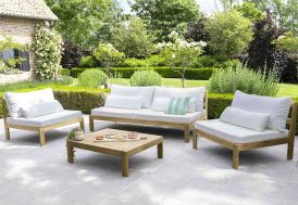 Ensemble de jardin avec table basse fauteuils et canapé modèle Touquet blanc