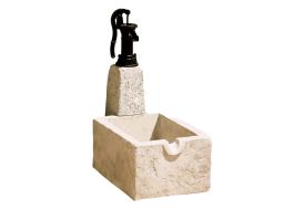 Fontaine de jardin en pierre reconstituée avec pompe à main - Rétro Roc de France