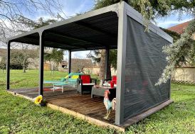 Store latéral pour pergola bioclimatique en alu Habrita