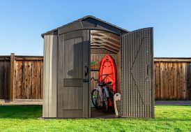 Abri de jardin en résine effet bois Lifetime