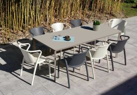 Salon de jardin en aluminium 200 x 90 cm 8 fauteuils gris et blanc