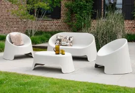 Salon de jardin bas design en résine Barbara Wilsa