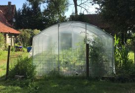 Serre tunnel de jardin Tonneau fabriquée en France 4,5 x 3 m