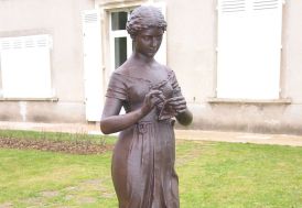 Statue de Jardin en Fonte Fleur des Alpes