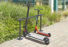 Range trottinettes en acier Mottez 