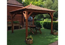 Tonnelle en Bois d’Épicéa Traité et Cèdre Rouge Jagram Luxury Cotswold