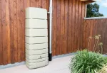 Récupérateur d'eau de pluie 650 L avec robinet et collecteur - Slim