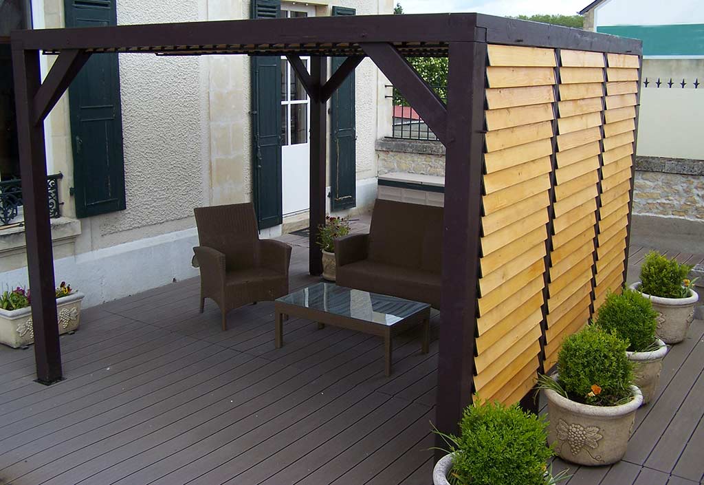 Pergola bioclimatique bois autoportée 12,20 m²  - Toiture + façade