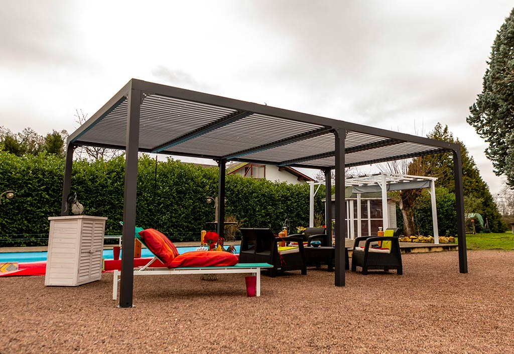 Pergola Bioclimatique Lames Orientables en Aluminium 21 m² 